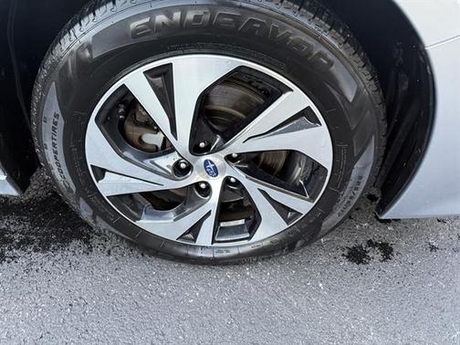 2020 Subaru Legacy Premium