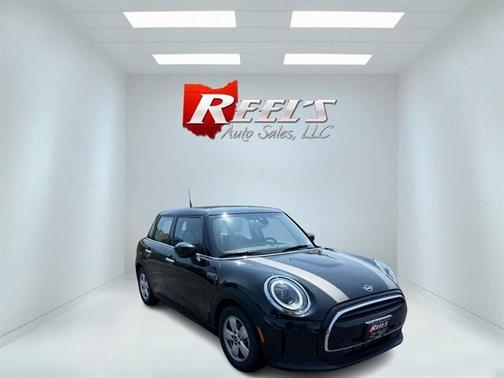 2022 MINI Hardtop Cooper