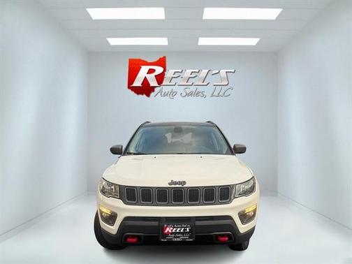 Bright White Clearcoat 2019 Jeep Compass Trailhawk