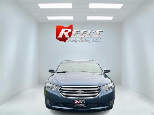 2018 Ford Taurus SEL