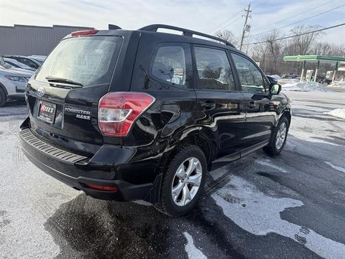 2016 Subaru Forester 2.5i