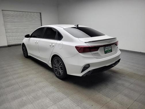 Snow White Pearl 2024 Kia Forte GT-Line