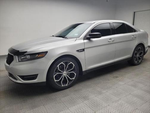 2018 Ford Taurus SHO