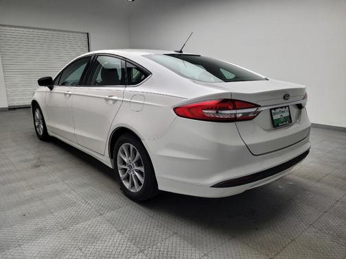 White Platinum Metallic Tri-Coat 2017 Ford Fusion SE