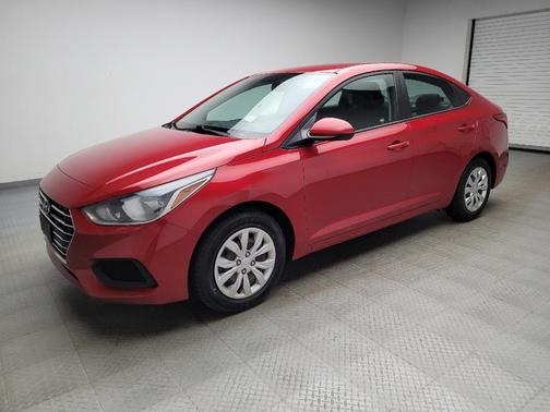 Pomegranate Red 2021 Hyundai Accent SE