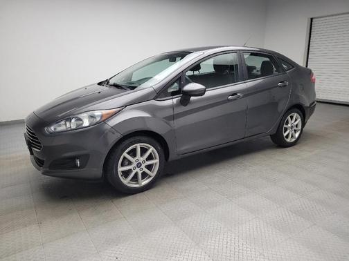 Magnetic Metallic 2019 Ford Fiesta SE