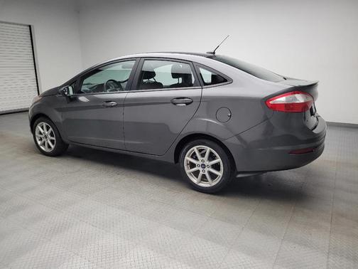 Magnetic Metallic 2019 Ford Fiesta SE