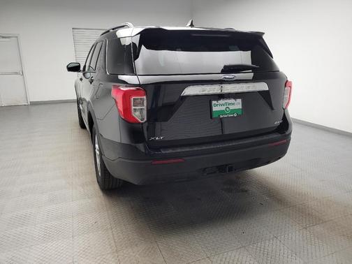 Agate Black Metallic 2022 Ford Explorer XLT