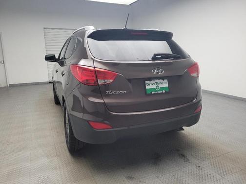 2015 Hyundai TUCSON SE