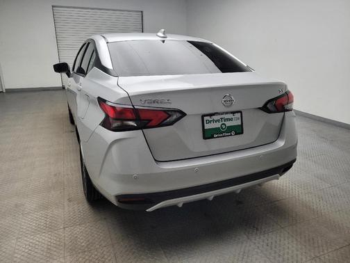 2021 Nissan Versa 1.6 SV