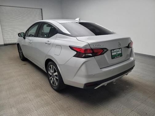 2021 Nissan Versa 1.6 SV