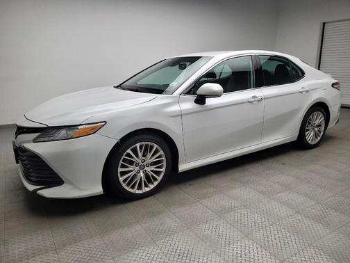 2019 Toyota Camry XLE