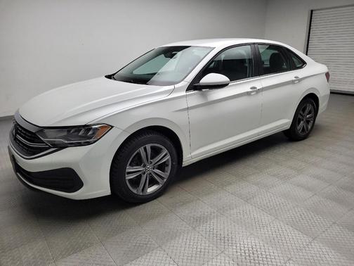 Oryx White Pearl 2022 Volkswagen Jetta 1.5T SE
