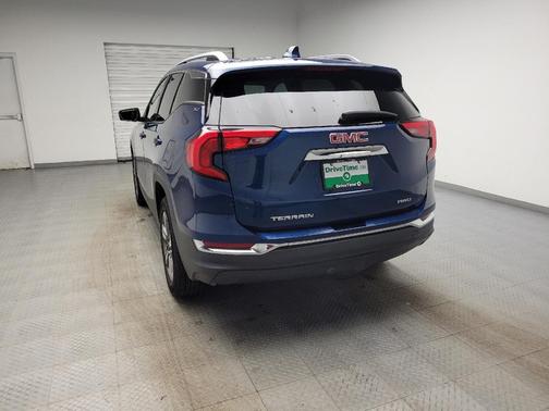 Blue Emerald Metallic 2021 GMC Terrain SLT