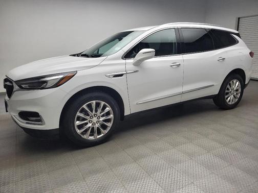 White 2019 Buick Enclave Essence