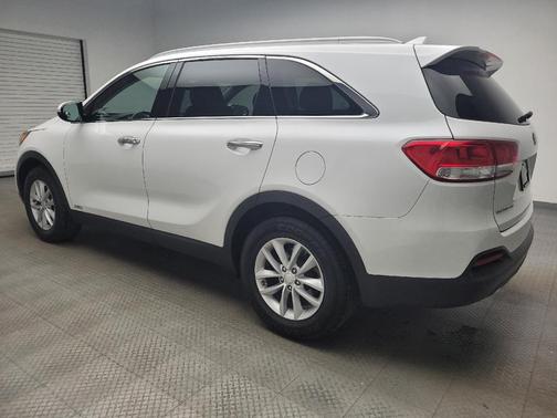2018 Kia Sorento LX