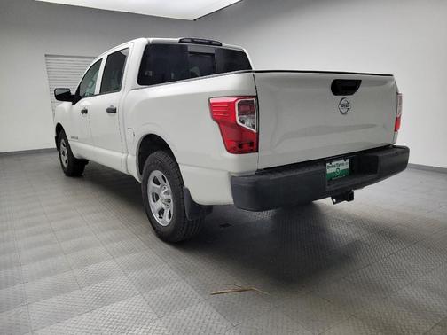 2018 Nissan Titan SV