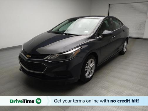 Gray 2018 Chevrolet Cruze LT