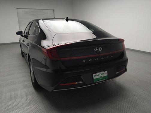 2023 Hyundai SONATA SE