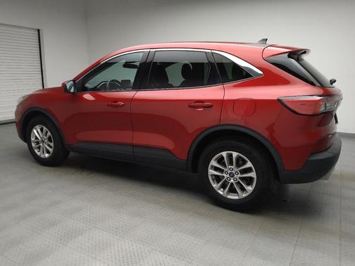 Rapid Red Metallic Tinted Clearcoat 2020 Ford Escape SE