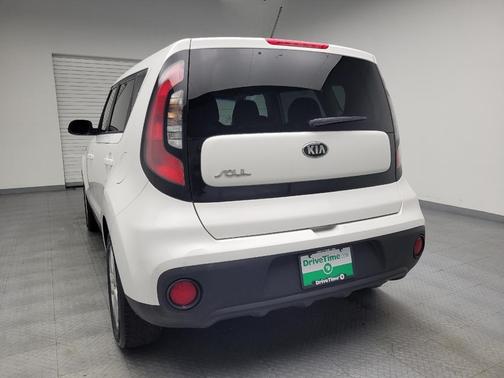 2018 Kia Soul Base