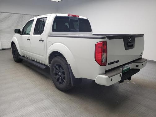 Glacier White 2018 Nissan Frontier SV