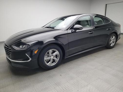2023 Hyundai SONATA SE