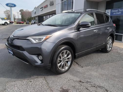 2017 Toyota RAV4 Hybrid SE