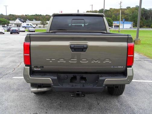 2025 Toyota Tacoma TRD Off Road