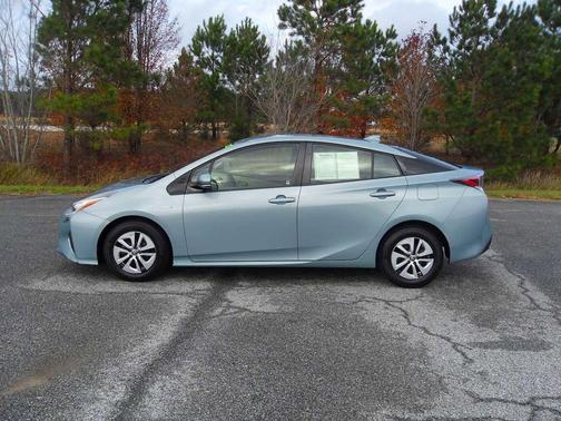 2016 Toyota Prius Two Eco