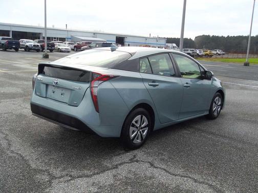 2016 Toyota Prius Two Eco