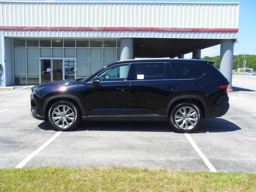 Midnight Black Metallic 2026 Toyota Grand Highlander Hybrid Limited