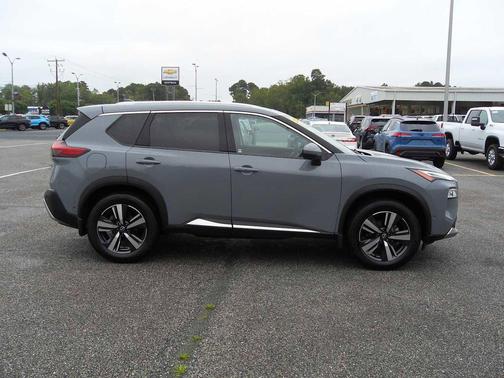 2022 Nissan Rogue Platinum