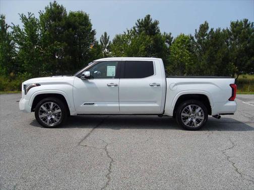 2024 Toyota Tundra Hybrid Capstone