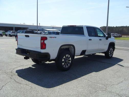 2026 Chevrolet Silverado 2500 Custom