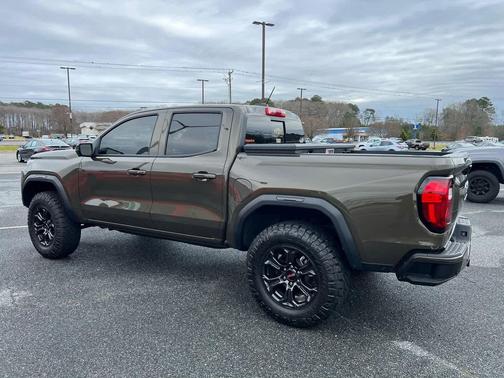 2024 GMC Canyon Elevation