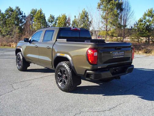2024 GMC Canyon Elevation