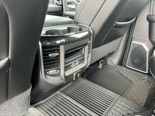 2021 RAM 2500 Laramie Crew Cab 4x4 6'4' Box