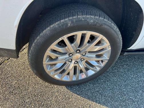 2023 Chevrolet Tahoe 4WD High Country