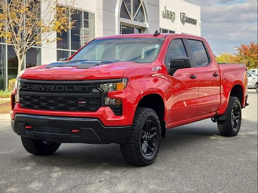 2024 Chevrolet Silverado 1500 Custom Trail Boss