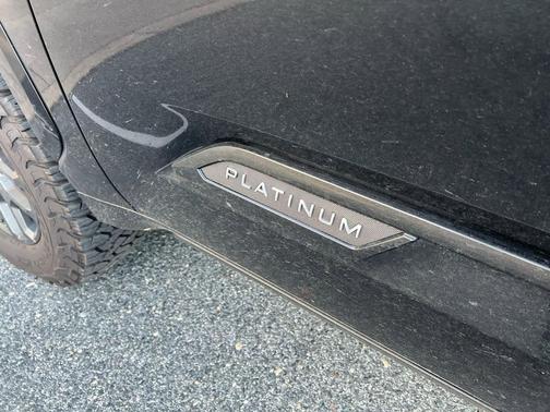 2024 Toyota Tundra Platinum