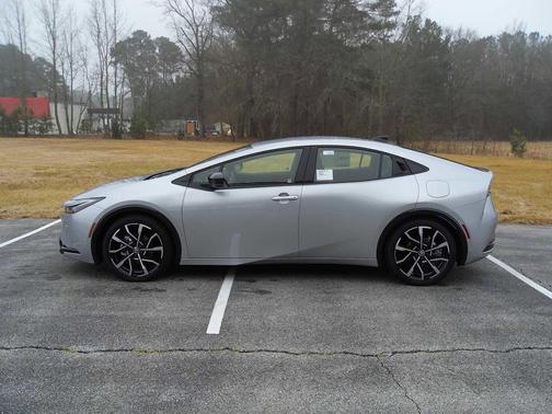 2026 Toyota Prius Plug-In Hybrid XSE