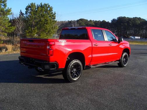2023 Chevrolet Silverado 1500 Custom Trail Boss