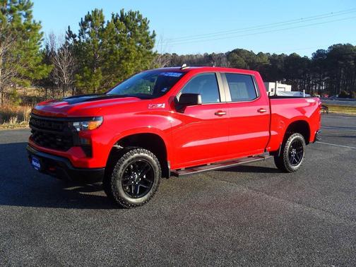 2023 Chevrolet Silverado 1500 Custom Trail Boss
