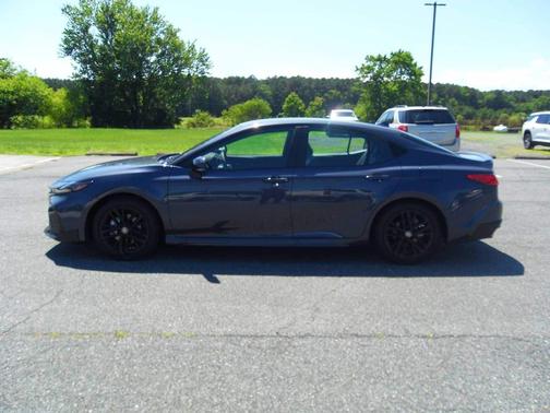 Dark Cosmos 2026 Toyota Camry SE