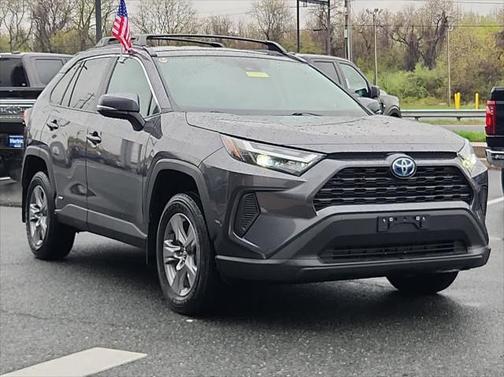 2024 Toyota RAV4 Hybrid XLE