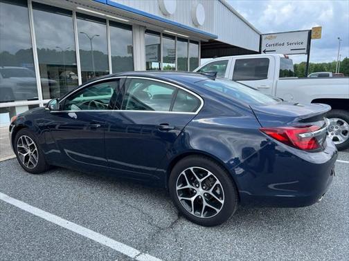 2017 Buick Regal Turbo Sport Touring