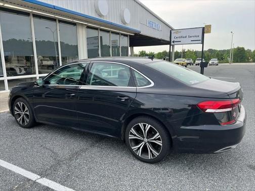 2021 Volkswagen Passat 2.0T SE