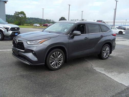2020 Toyota Highlander Platinum