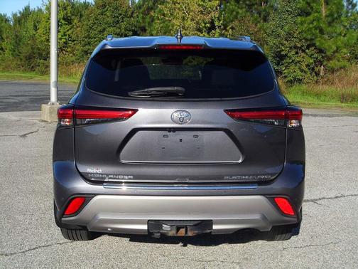 2020 Toyota Highlander Platinum